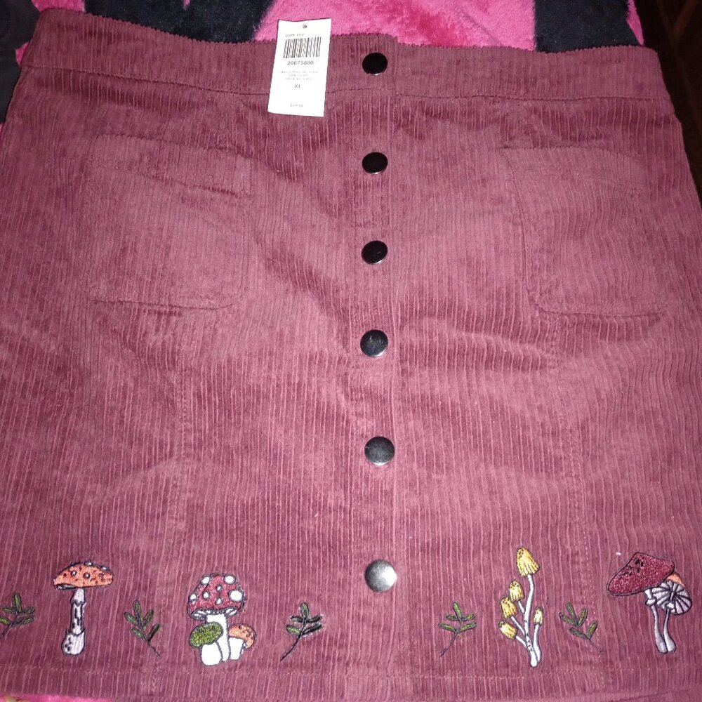 Hot Topic Corduroy Mini Skirt XL NWT